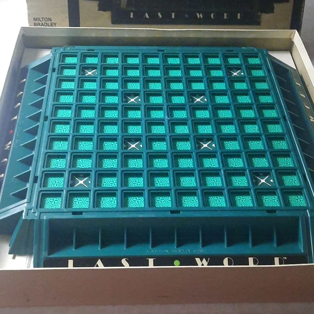Last Word game by Milton Bradley - Complete